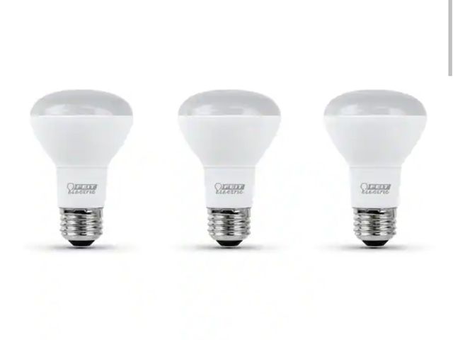 Lot 96-179769 - Feit Electric 
45-Watt Equivalent R20 Dimmable CEC 90+ CRI Track CEC Title 20 E26 Medium Flood LED L...