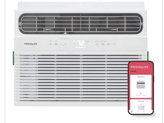 Lot 96-222152 - Frigidaire 12,000 BTU Window Air
Conditioner Cools 550 sq. ft. with WiFi with Remote in White 115V M...