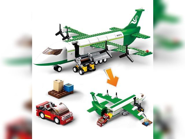 Lot 96-191103 - City Cargo Plane Building Set, Plane City Kits Building Blocks with Car, Luggage Tray, Movable Stair...