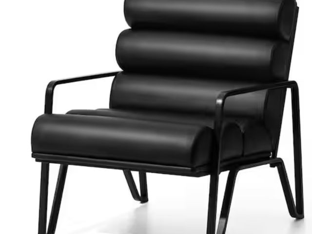 Lot 96-173051 - Glitzhome
Modern Black Wavy Leatherette Accent Arm Chair with Black Metal Frame
MSRP $311.99
New