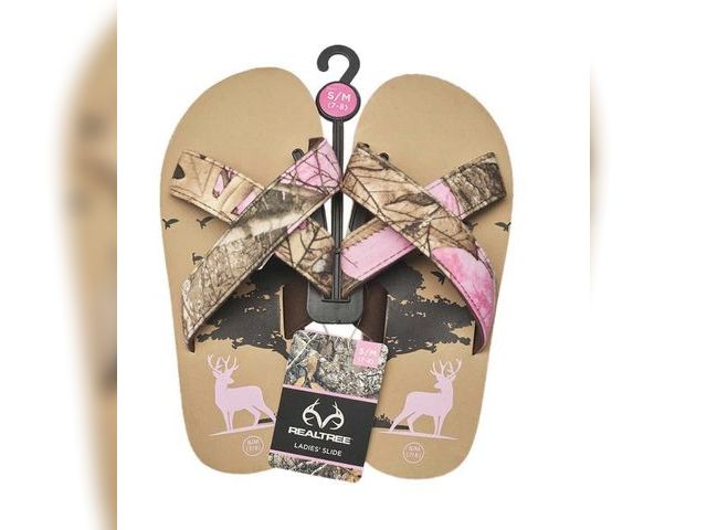 Lot 96-201122 - Realtree Ladies' Slide Sandal, S/M (7-8),
Pink Camo New