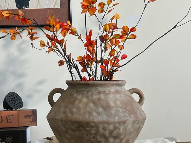 Lot 96-164475 - Rustic Ceramic Vase with Handles, 7.6 Inch Vintage Farmhouse Vases for Home Decor, Brown Ceramic Vas...
