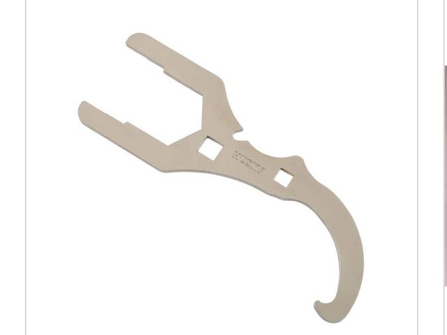 Lot 96-165496 - Husky 3-Way Plumbers Wrench New