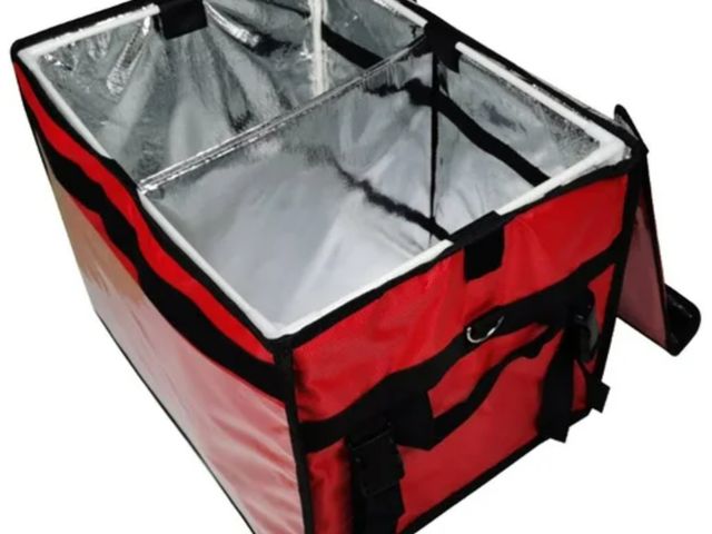 Lot 96-187406 - Takeaway Thermal Delivery Bag 
Appears Unused