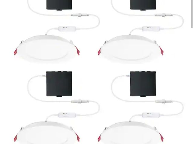 Lot 96-212027 - Commercial Electric

4-Pack 6 in. Pro Value Series Integrated LED Adjustable CCT Canless Recessed Li...