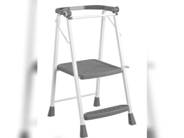 Lot 96-177239 - Cosco 2-Step Kitchen Stepper

New. Actual item is blue