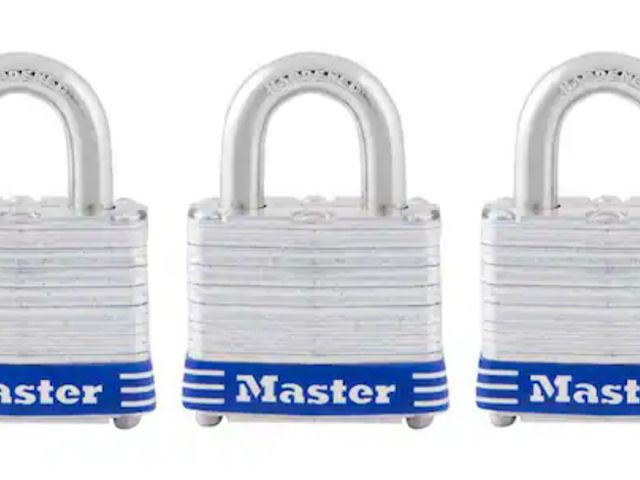 Lot 96-211805 - Master Lock
Outdoor Padlock with Key, 1-9/16 in. Wide, 3 Pack
New