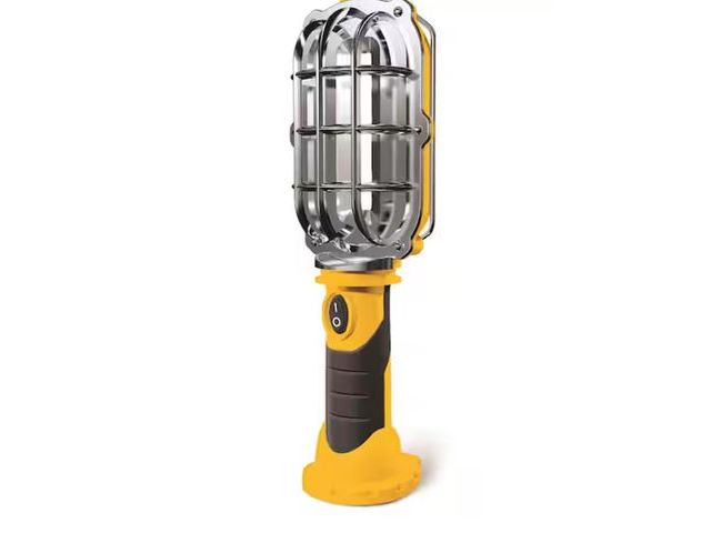 Lot 96-165272 - HANDY BRITE
Ultra-Bright LED 8.35 in. Yellow Cordless Work Light Lamp

New