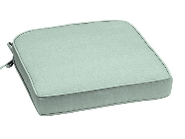 Lot 96-165938 - Hampton Bay 20 in. W x 20 in. D CushionGuard Universal Outdoor Seat Pad in Seabreeze 

New