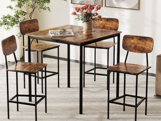 Lot 96-227667 - COSTWAY Dining Table Set for 4, Counter Height Table &amp; 4 Bar Stools New MSRP $169