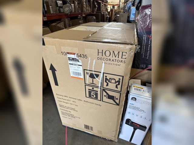 Lot 96-173187 - Home Decorators Collection
Sonoma 36 in. Single Sink Almond Latte Bath Vanity with Carrara Marble To...
