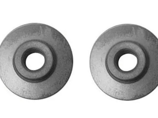 Lot 96-165200 - 5pk Husky
Replacement Cutting Wheel Set for 1-1/8 in. Quick-Release Tube Cutter (2-Pack)
New