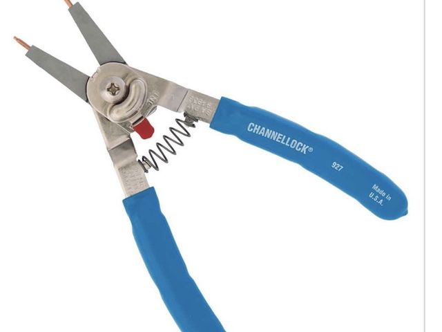Lot 96-221959 - Channellock 8 in. Retaining Snap Ring
Pliers New