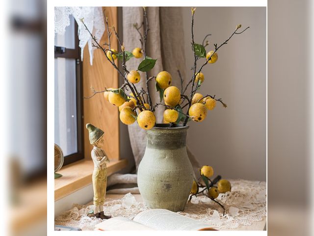 Lot 96-177815 - 3PCS Artificial Pear Tree Branches Fake Pear Fruit Spur New