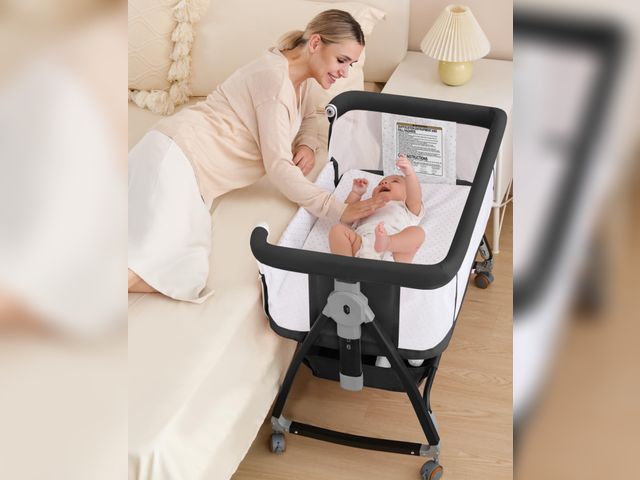 Lot 96-173718 - 3 in 1 Baby Bassine Crib with Breathable Mesh, Bassinet Bedside Sleeper with Wheels, Mosquito Net, S...