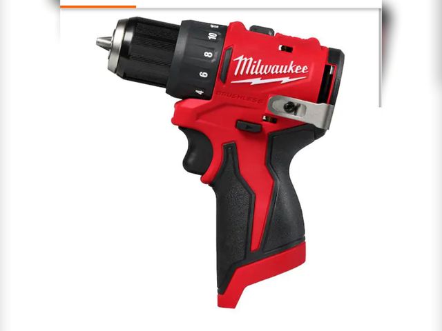 Lot 96-159640 - Milwaukee
M12 12V Lithium-Ion Subcompact Brushless Cordless 3/8 in. Drill Driver with Battery and Ch...