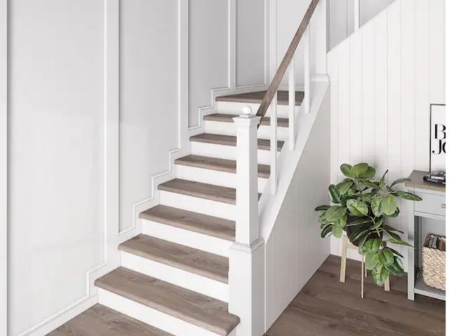 Lot 96-179813 - Cap A Tread
Sterling Oak 47 in. L x 12.15 in. W x 57.91 mm T Vinyl Overlay Stair Tread and Reversibl...