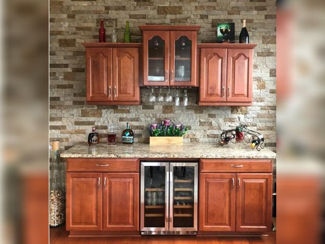 Lot 96-166386 - 8sq ft. AIRSTONE
Autumn Mountain Brown Cement Standard Primary Wall Tiles (1box)
New