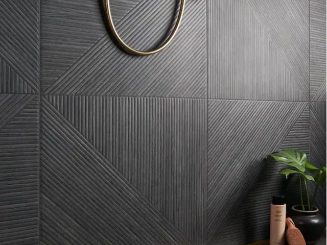 Lot 96-189115 - Ivy Hill Tile
Luxury Ribbed Charcoal 23.62 in. x 47.24 in. Matte Porcelain Wall (15.49 sq. Ft./Case)...