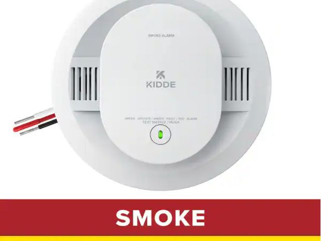 Lot 96-192004 - Kidde
Hardwired Interconnected Smoke Detector with Photoelectric Sensor 21031482
New