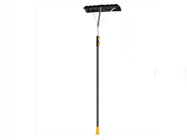 Lot 96-165146 - True Temper 17ft Telescoping Roof Rake Unused, weathered from outdoor storage