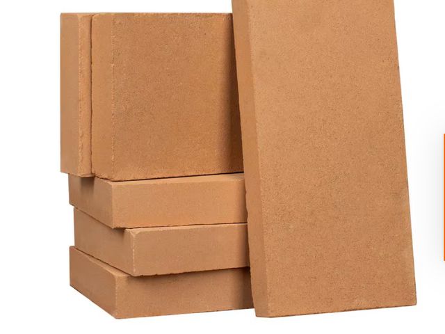 Lot 96-174248 - US Stove
Fire Bricks (6-Pack)
New
some chips in brick