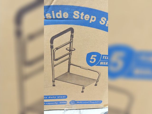 Lot 96-173751 - Elderacare Bedside Step Stool New