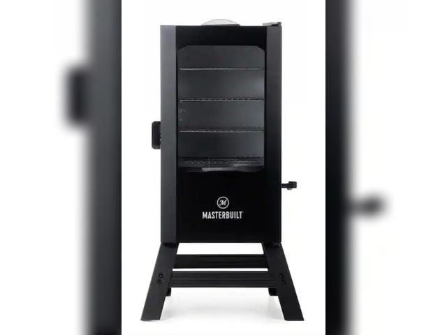 Lot 96-191236 - Masterbuilt
30 in. Digital Electric Smoker in Black
No Box Unused 
1 side at bottom is all smashed i...