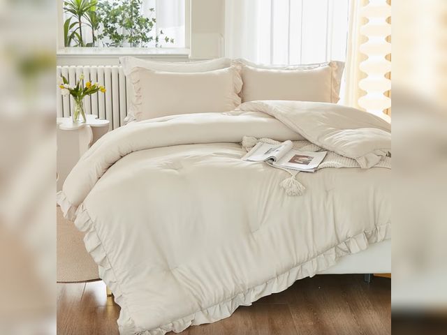 Lot 96-187799 - Queen Comforter Set Beige, 3 Pieces Ruffle Lightweight Bedding Comforter Set, Fluffy Bed Set (90x90I...