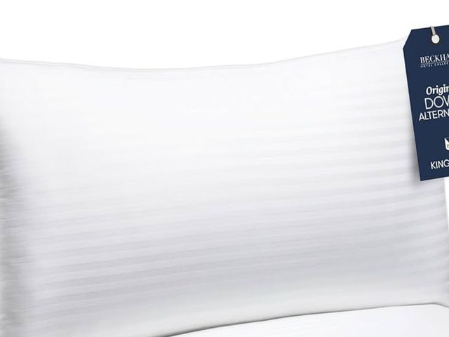 Lot 96-173336 - King Size Hotel Pillow
New