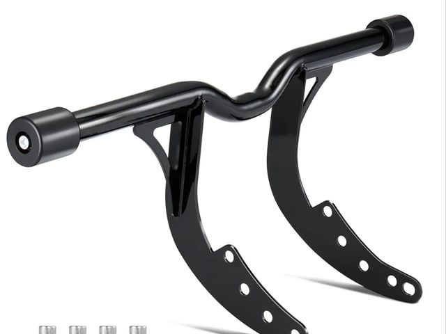 Lot 96-174913 - Lriver Engine Guard fur Softail Street Bob model fjSB - d e g front New MSRP $149 may vary from stoc...