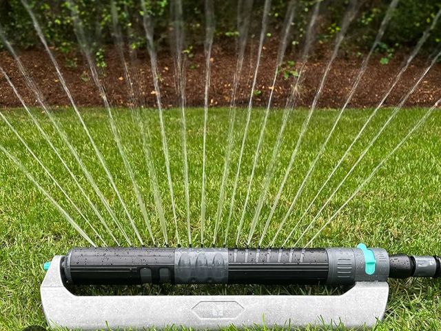 Lot 96-190681 - Lawn Turbo Oscillating Water Sprinkler by New England Garden Tools
New