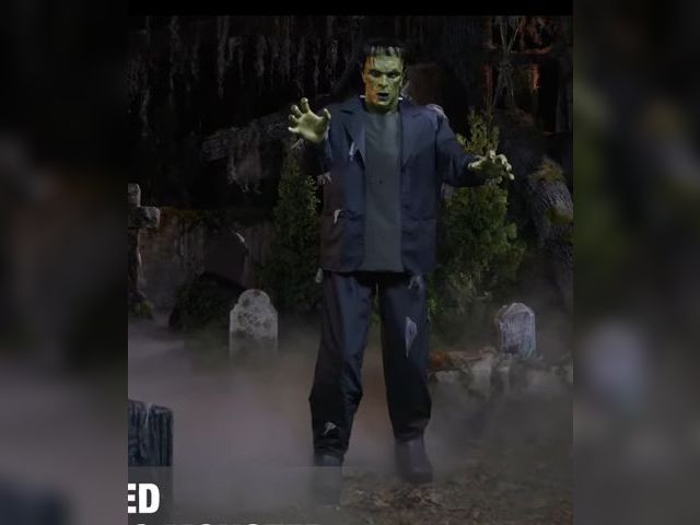 Lot 96-182496 - 7 Ft Animated LED Frankenstein Monster
MSRP $279.99
New