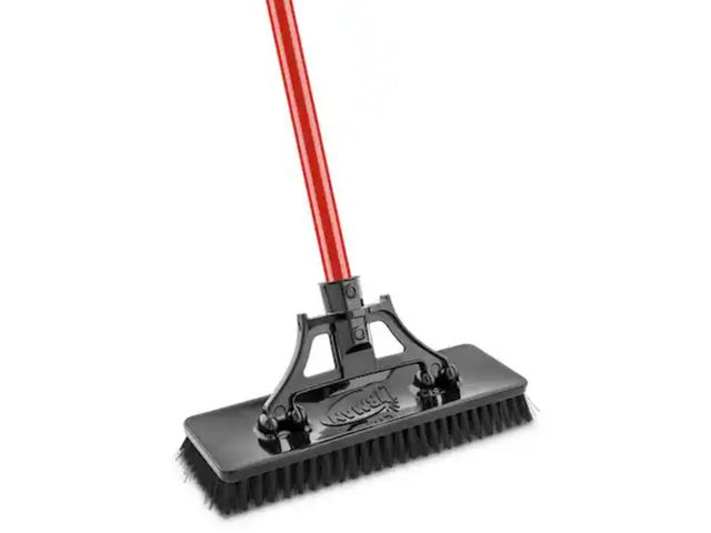 Lot 96-177962 - Libman 13.5 in. High Power Extra-Large Heavy-Duty Floor Scrub Brush with Swiveling Head and Steel Ha...