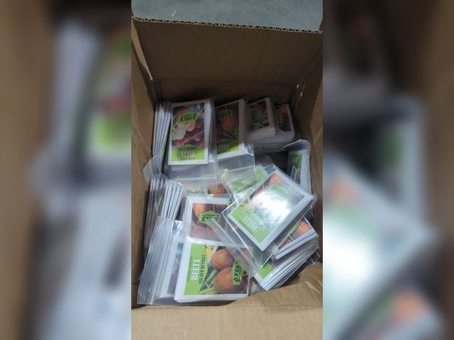 Lot 96-193486 - Box of Many packets of Beet Seeds, 5 Varieties.