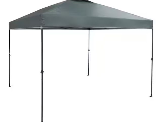Lot 96-174218 - 10 ft. x 10 ft. Grey Instant Canopy Pop Up Tent
used
MSRP $128.00