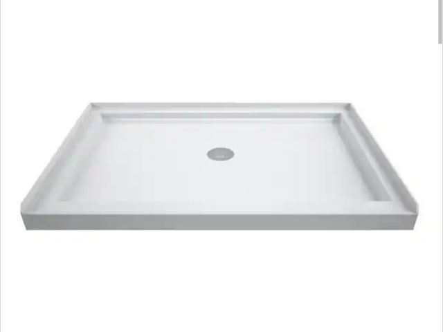 Lot 96-225909 - DreamLine SlimLine 48 in.x 32 in. Single Threshold Alcove Shower Pan Base in White with Center Drain...