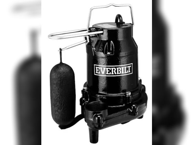 Lot 96-226326 - Everbilt
1/2 HP Cast Iron Submersible Sump Pump
Used Untested 
Msrp $269.00