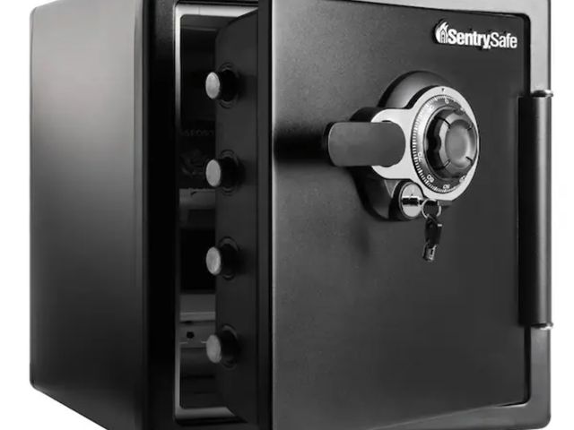 Lot 96-182035 - SentrySafe
1.2 cu. ft. Fireproof &amp; Waterproof Safe with Dial Combination Lock and Dual Key
New 
...