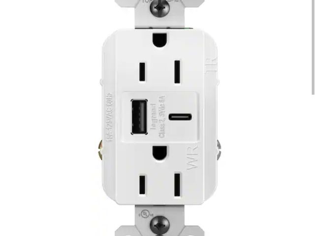 Lot 96-191910 - Legrand radiant 15 Amp 125-Volt Weather Resistant Outdoor Decorator Duplex Outlet with 6.0 Amp Type ...