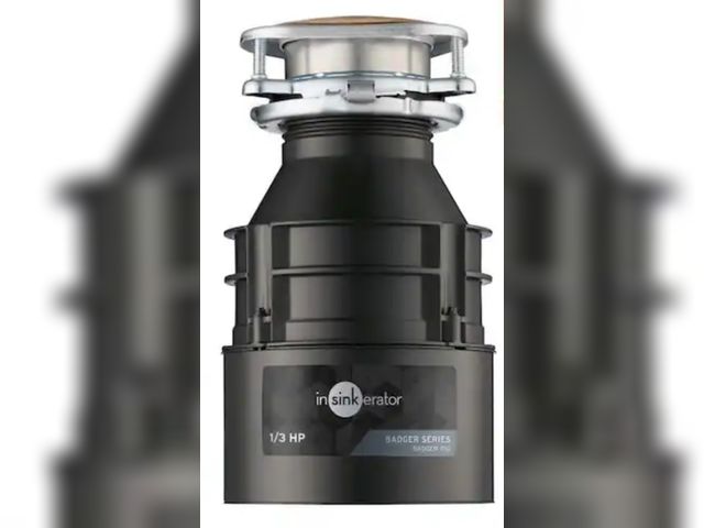 Lot 96-213925 - InSinkErator
Badger 100, 1/3 HP Continuous Feed Kitchen Garbage Disposal, Badger Series
Open box 
Ap...