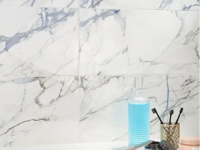 Lot 96-232415 - 34.86 sq ft of Ivy Hill Tile Calacatta Indigo 12 in. x 24 in. Polished Porcelain Floor and Wall Tile...