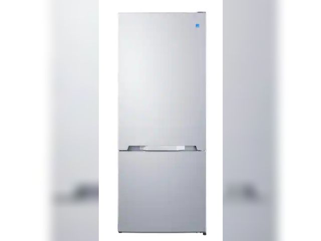 Lot 96-227865 - Summit Appliance
27 in. 15.1 cu. ft. Bottom Freezer Refrigerator in White, Energy star
New has minor...