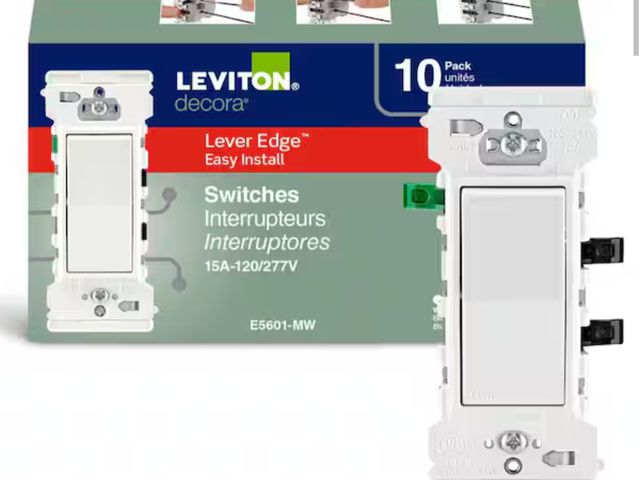 Lot 96-174496 - Leviton 
Decora Lever Edge 15 Amp 120/277 Volt Single Pole Switch, White (10-Pack) E5601-MW New