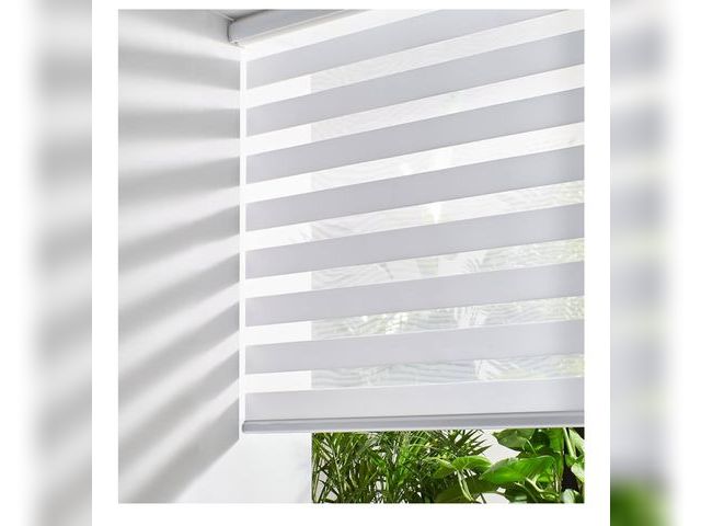 Lot 96-164198 - Persilux Cordless Zebra Blinds for Indoor Windows, Free-Stop Zebra Blinds Cordless, Light Filtering ...