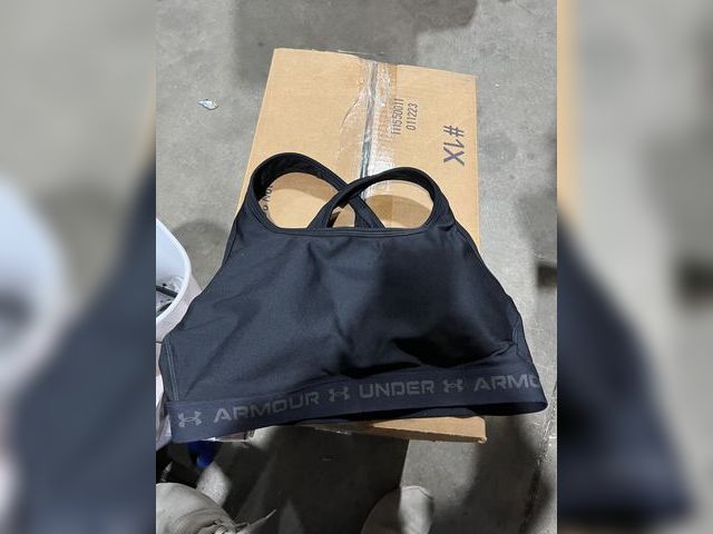 Lot 96-178912 - Under Armour Women's Cross-Back Mid Bra Size 1x Unused