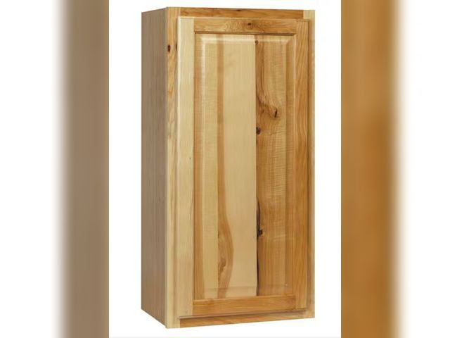 Lot 96-189003 - Hampton Bay
Hampton 18 in. W x 12 in. D x 36 in. H Assembled Wall Cabinet in Natural Hickory
New
MSR...