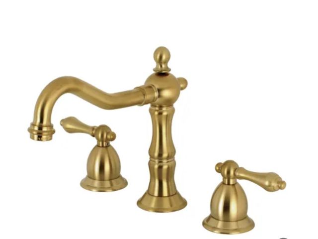 Lot 96-175328 - Appears to be Kingston Brass Heritage 1.2 GPM Widespread Bathroom Faucet with Pop-Up Drain Assembly,...