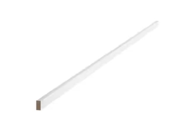 Lot 96-174100 - Hampton Bay 
Courtland 91.5 in. W x 1.5 in. H Cabinet Moulding in Polar White new