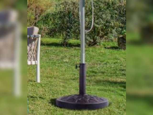 Lot 96-227859 - Kadehome
30lbs 18 in Heavy Duty Round Outdoor Patio Umbrella Base in Antique Bronze
New